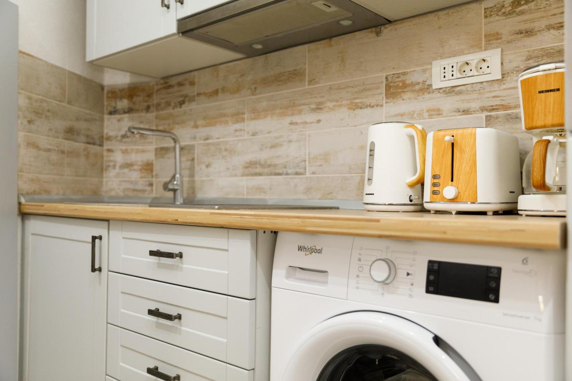 Aki Gray Apartment Braşov Dış mekan fotoğraf