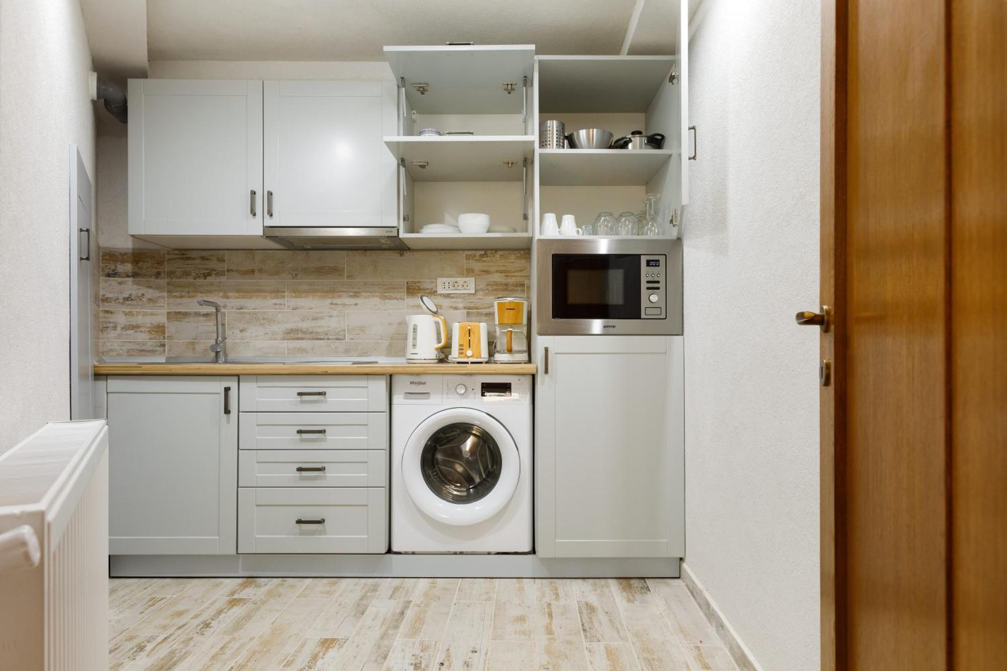 Aki Gray Apartment Braşov Dış mekan fotoğraf