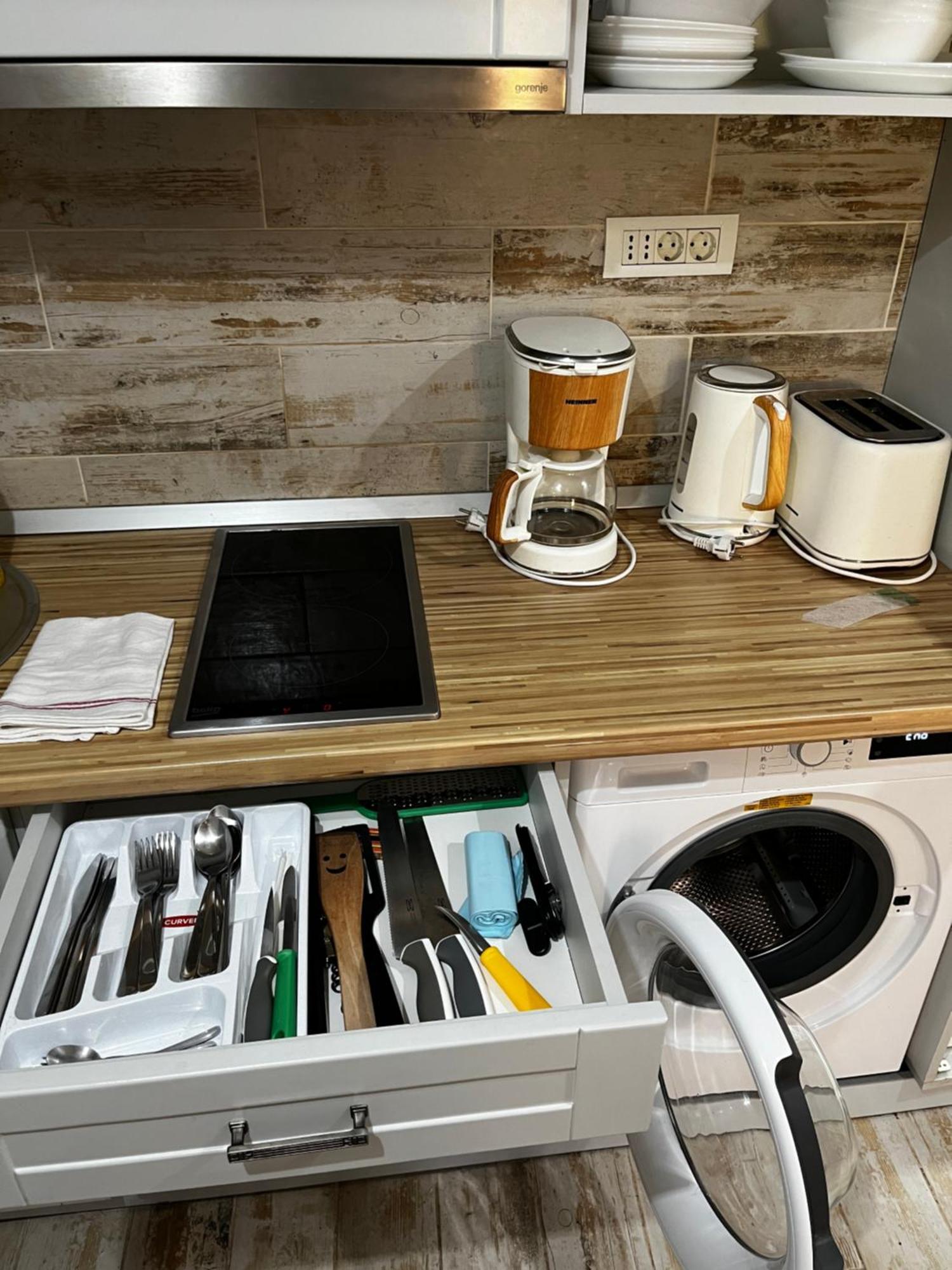 Aki Gray Apartment Braşov Dış mekan fotoğraf